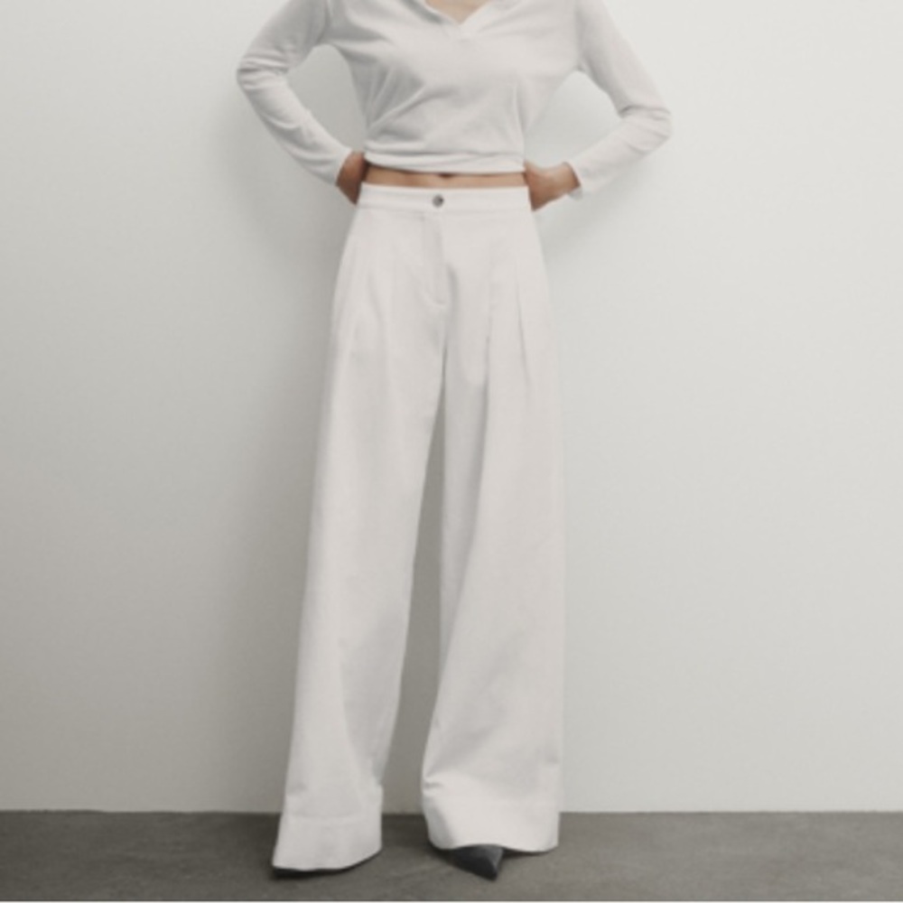 Massimo Dutti New never worn high waist white trousers
